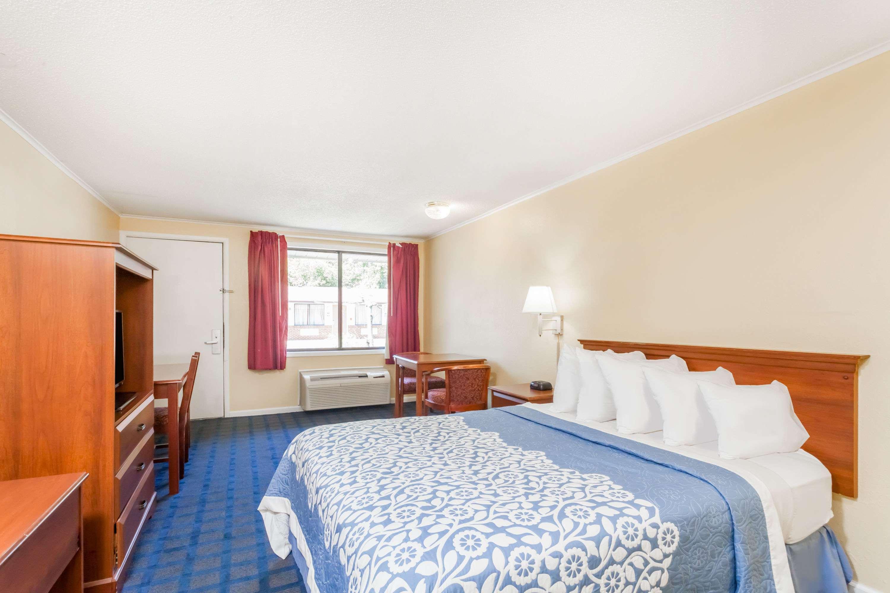 Days Inn By Wyndham Dover Downtown Dış mekan fotoğraf