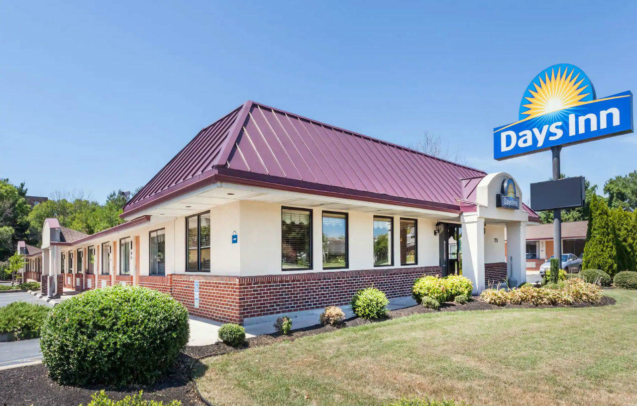 Days Inn By Wyndham Dover Downtown Dış mekan fotoğraf